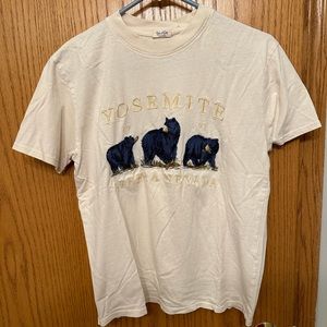 Brandy Melville Embroidered Yosemite Tee in Cream 🐻⛰️💕